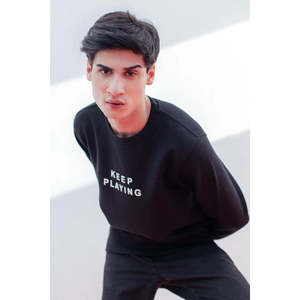 Sweat-shirt 100 % coton pour homme - Coutures durables et évacuation de l'humidité, Fabricant en gros - Product Image 5