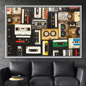 Impresión en lienzo de diseño de casete vintage - Decoración de pared con música retro, 1 pieza: Enmarcado en blanco - Product Image 1