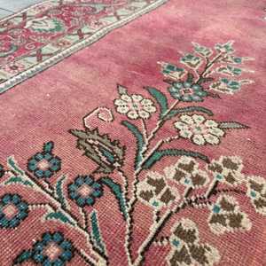 Turkish Vintage Rug, <b>Runner</b> 3x8.8 ft (91x268 cm) Rug, <b>Red</b> Bordered Wool Rug - Product Image 5