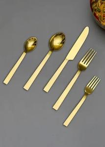 Ensemble de 4 couverts uniques en acier inoxydable couleur cuivre pour salle à manger et restaurants, fourchette, couteau et cuillère. - Product Image 5