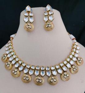 Qualité supérieure monocouche AC Kundan ensemble collier femmes traditionnelles bijoux pour fête de mariage porter Design élégant - Product Image 3