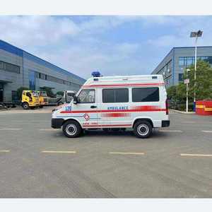 Ambulance SUV d'occasion à moteur essence/gaz avec brancard, fonctions d'urgence et de soins intensifs, modèle 2020 - Product Image 1