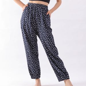 ชุดนอนสตรีแบบนุ่มกางเกงลายหมากรุกเอวยืดใส่นอนสวมใส่สบายมีกระเป๋า - Product Image 3