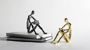 Black Color Human Hand Sculpture Luxury <b>Space</b> <b>Decoration</b> Tabletop Decorative with Customization Available in Wholesale Price - Product Image 6