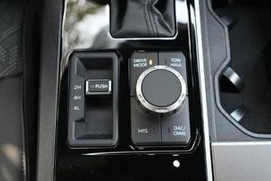 Ttoyota Sequoia <strong>2025</strong> TOY OTA SEQUOIA <strong>TRD</strong> PRO HYBRID V6 3.5L TURBO 4WD - Product Image 3