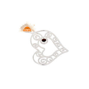 Dernières tendances pendentif en argent sterling grenat naturel avec pierres précieuses beau fabricant de bijoux pendentif en forme de coeur - Product Image 2