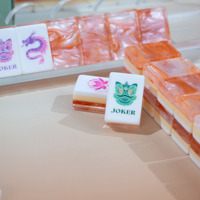 Mahjong Amerika Produk Terlaris Langsung dari Pabrik Mahjong Tradisional Ubin Bahan Tahan Lama untuk Permainan Pesta Luar Ruangan