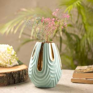 Une silhouette moderne conçue pour compléter les espaces minimalistes et calmes - Product Image 5