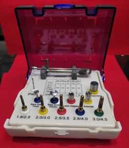 Conjunto de instrumentos de ortodoncia quirúrgica dental manual Clase II Herramientas esenciales para procedimientos dentales - Product Image 3