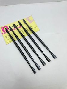 Ensemble de poussoirs à ongles à Double extrémité haute Durable Plasma noir dissolvant de cuticules en acier inoxydable poussoir de peau morte durable de haute qualité - Product Image 2