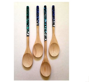Saladier en bois d'acacia naturel Ensemble de 2 outils à salade de luxe écologiques faits à la main pour la cuisine à domicile - Product Image 3
