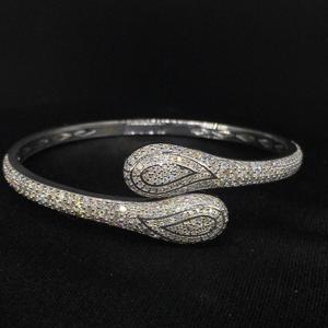 สร้อยข้อมือเพชรเทนนิสสีขาวทอง10K พร้อมทรงกลมตัดสดใสเครื่องประดับหรูหราและหรูหราสำหรับครบรอบปีของเด็ก - Product Image 5