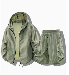 Ensemble décontracté à capuche pour femme, couleur unie, short en polyester, tenue respirante, coupe ample, vêtements d'été, longueur au-dessus du genou, sweat à capuche 2 pièces - Product Image 4