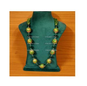 Listo para enviar En stock Envío rápido Moda Cuentas de resina Collar largo Bohemia mujeres collar de cuentas de colores - Product Image 1