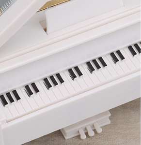 Modelo de plástico creativo, exquisito regalo, piano romántico con luces - Product Image 5