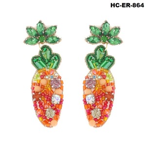 Pendientes vibrantes y audaces con cuentas de semillas para niñas y mujeres hechos a mano para agregar una chispa de glamour a su atuendo de noche y fiesta - Product Image 6