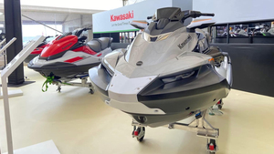 2026 NEW in Stock Kawasakis SX-X <b>Jetski</b> Three Seater Personal Watercraft JET SKI ULTRA 310X - Product Image 2