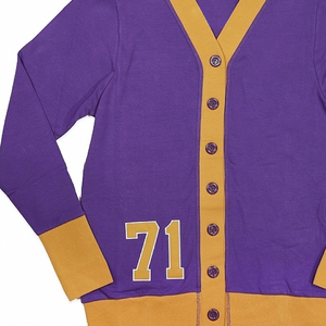 Pull Cardigan à col en V personnalisé pour femmes avec broderie de la vie grecque Design de sororité classique hiver décontracté tricoté devant régulier - Product Image 5