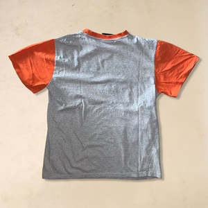 Camiseta VTG Southpole Vintage con Lavado Ácido, 100% Algodón Orgánico, Tejido Jersey, Algodón Mercerizado, Características Comprimidas - Product Image 2