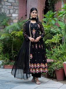 Meilleure vente de robe longue en Georgette Anarkali de style indien traditionnel avec le créateur Dupatta pour femme Robe de soirée magnifique - Product Image 6