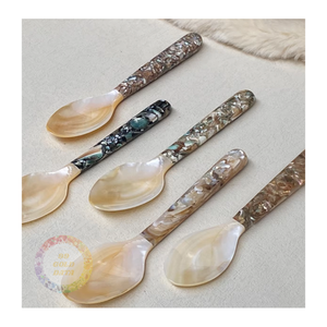 ช้อนหอยมุกแบบแบนทำขึ้นอย่างสวยงามสำหรับร้านอาหารและอีเวนต์หรู - Product Image 1