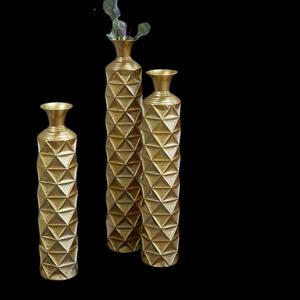 Floreros Metálicos de Alta Venta que se Adaptan Perfectamente a los Cambios de Temporada en la Decoración y la Selección Floral, Regalos de Inauguración de Casa - Product Image 2