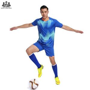 Uniforme de football d'équipe en gros |   Kit en polyester respirant à séchage rapide |   Ajustement réglable, fabrication OEM |   Haute qualité Toutes saisons - Product Image 5