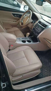 Auto Usado en Buen Estado, Modelo 2018, Gasolina, Tracción en las Cuatro Ruedas, Asientos de Cuero, Interior Oscuro, Volante a la Izquierda - Product Image 3