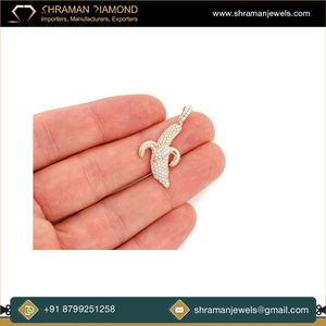 Collar con Colgante de Plata 925 Chapado en Oro, Diseño Moderno y Personalizado con Forma de Piel de Plátano y Piedra Natural, Serie Frutas, para Niños y Unisex - Product Image 5