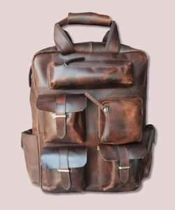 Le sac à dos tout usage en cuir Un compagnon intemporel et durable pour le travail et les aventures du week-end - Product Image 3