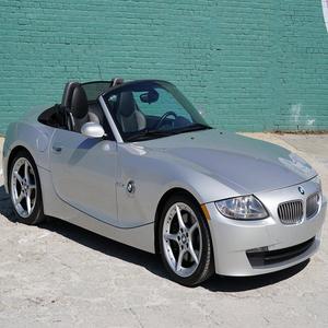 BM Z4 3.0si Roadster d'occasion, best-seller, année 2006 - Product Image 5