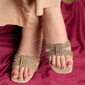 Sandalias de Tacón con Tiras de Cuentas Trenzadas Brillantes y Hermosas, Antideslizantes, con Suela de Cuero Genuino para Noches Festivas - Product Image 4