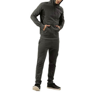 Ensemble de survêtement pour homme, tissu confortable, coupe active, option de logo personnalisé, ensemble deux pièces pour la salle de sport, la course à pied, les activités de plein air et le style de vie - Product Image 4