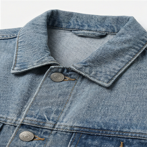 Chaqueta Vaquera de Mezclilla con Diseño Unisex, Estilo Casual para Hombre, Logotipo Personalizado, Uso en Exteriores, Moda Urbana, Duradera, de Alta Calidad - Product Image 4