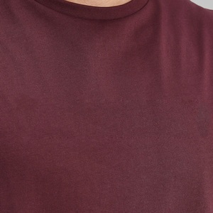 เสื้อกล้ามออกกำลังกายผู้ชายแบบขายส่ง ทรงไหล่ต่ำ เป็นมิตรกับสิ่งแวดล้อม ระบายอากาศได้ดี เหมาะสำหรับฟิตเนส กีฬา ออกกำลังกาย ใส่สบายๆ ในฤดูร้อน - Product Image 6