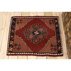 Petit tapis turc 2,3x2,9 pieds (70x88 cm), tapis vintage à carreaux rouges - Product Image 2