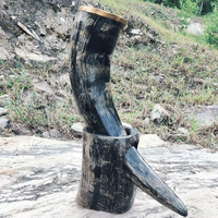 Grand Corne à Boire Viking Polie avec Support Animalier – Écologique et de Qualité Supérieure pour Commandes en Gros à Prix Réduit