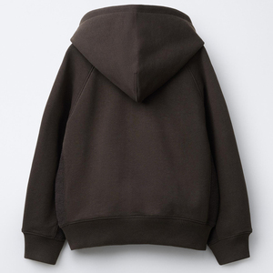 Sweat-shirt pour garçons de haute qualité avec impression de logo personnalisée, manches longues et poches kangourou, design tendance 2026 - Product Image 4