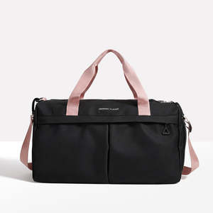 Sac de voyage et de sport grande capacité Sierra, résistant à l'eau, en nylon Oxford, avec fermeture éclair de luxe, solution de rangement portable pour la gym - Product Image 1