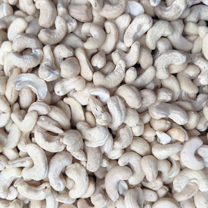 Best Rate Santigo Vietnam <b>Cashew</b> <b>Nuts</b> W320 Roasted <b>Cashew</b> <b>Nuts</b> Wholesale Exported To Asia, Eu, Middle East - Product Image 1