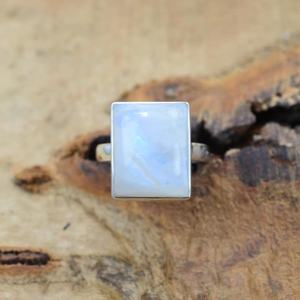 Bague en pierre de lune arc-en-ciel, argent sterling 925, bijoux en pierres précieuses faits à la main, bague tendance pour femmes, cadeau élégant - Product Image 5