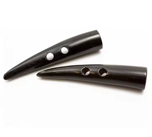 Botón de palanca de cuerno de vaca con acabado superior, accesorios para ropa, botón de cuerno de buey para abrigo, palanca hecha a mano por artesanía de media luna - Product Image 2