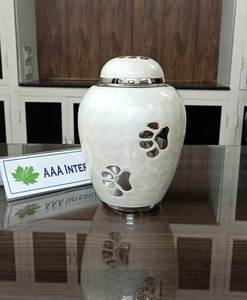 Wholesale Supplier of Top Quality Assorted Colorful Slating Paw Print Pet Cremation <b>Urn</b> Metal Funeral <b>Urn</b> - Product Image 2