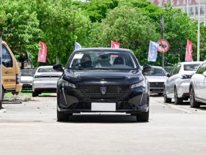 Sedán Usado de Alta Calidad 2024, Automático, Volante a la Izquierda, Interior de Cuero, Tracción Delantera, Motor Turbo, Techo Panorámico, Precio Bajo al por Mayor - Product Image 2