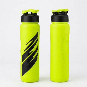 Botella de Agua Deportiva Premium, con Tapa de Rosca Segura, Gran Capacidad, Ligera, de Plástico, Aislamiento Térmico, Ecológica, para Correr y Gimnasio - Product Image 1