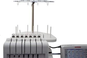 Máquina de Bordar y Acolchar Computarizada de Alta Resistencia MB7, Máquina de Bordar Multiagujas con Computadora Remota de 5.7 Pulgadas - Product Image 3