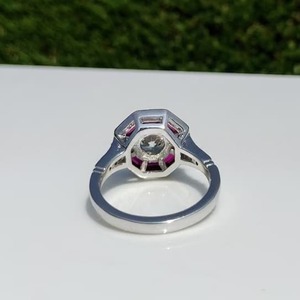 Hermoso Anillo de Compromiso de Plata 925 con Ónice Verde Tallado, Engaste Hexagonal Art Deco, Joyería Fina para Mujer, para Fiestas y Ocasiones Especiales - Product Image 4