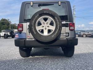 Jeep Wrangler Sport 2014 usado en venta a bajo precio - Product Image 6