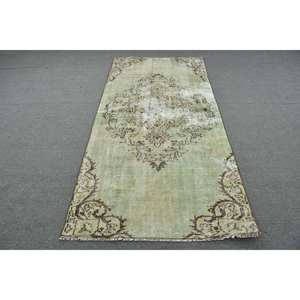 Alfombra de lana turca verde y beige Vintage de 4x8,2 pies, diseño de retales de tejido plano para decoraciones de sala de estar, respaldo de látex - Product Image 1