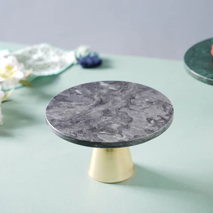Diseño de lujo Forma redonda Latón y mármol Pastel Frutas Soporte Embalaje personalizado Suministro de fábrica Recién fiesta en casa Desgaste usado - Product Image 1
